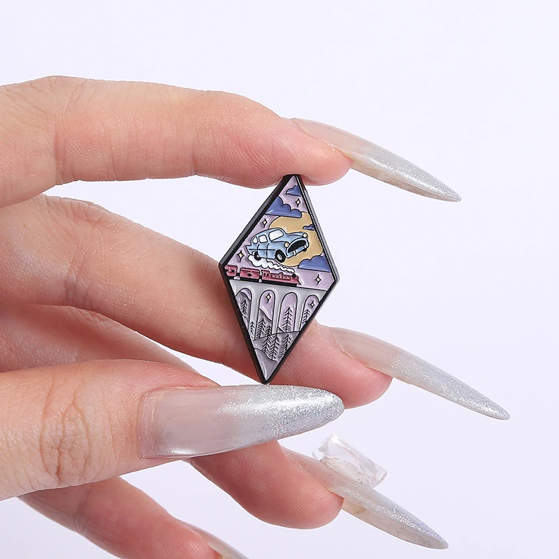 الخيال فيلم السحرية عيد الميلاد القلعة المينا دبوس الأزرق تحلق معالج سيارة دبابيس شارة التلبيب هدايا مجوهرات الأزياء للأصدقاء #6