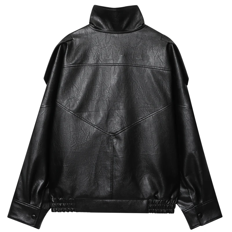 سترات نسائية HXAO سترة جلدية صناعية سوداء للنساء 2025 ملابس خارجية غير متماثلة بأكمام طويلة جديدة في المعاطف والسترات سترة لسائقي الدراجات النارية