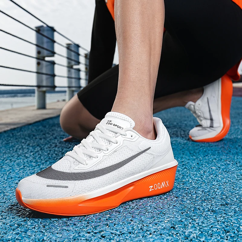 

Men's sneakers four seasons new thick-sole casual soft-sole non-slip outdoor running shoes student breathable light sports shoes