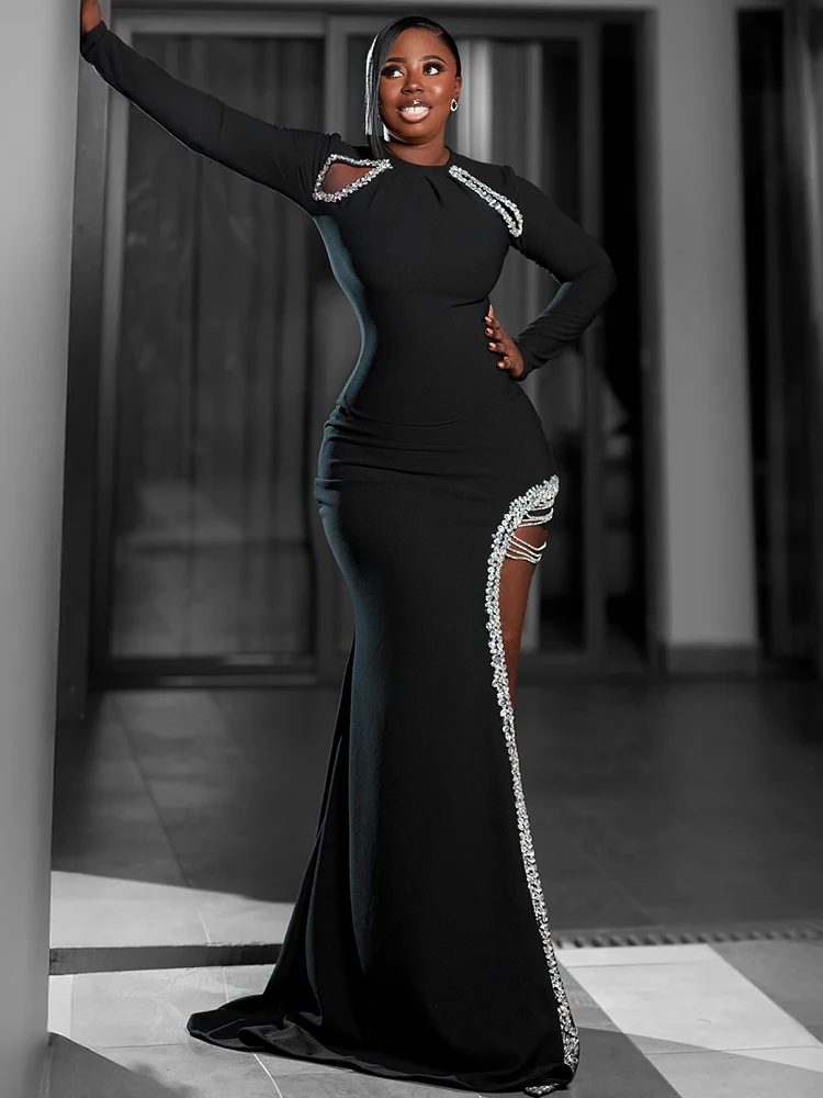 Luxuriöses Allure-Hochzeits-Abendkleid mit Kristallen verziertem schwarzem Ausschnitt und langen Ärmeln, Date Night Galas-Maxikleid
