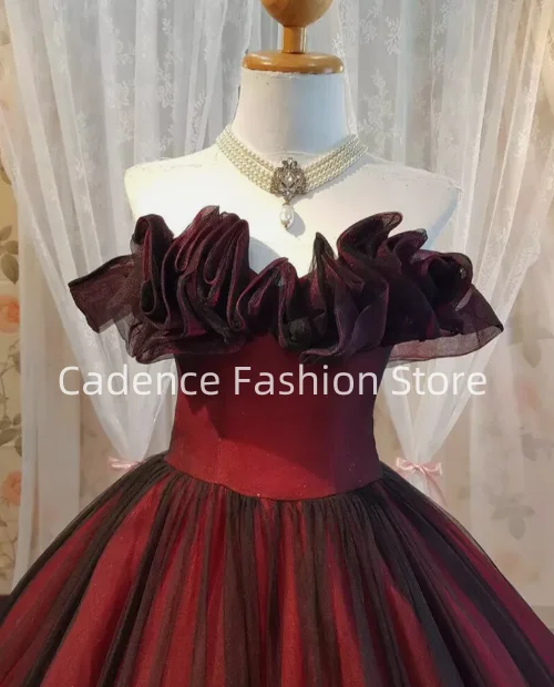 Robe de mariée gothique personnalisée, noire et rouge, sans bretelles, ligne a, à lacets, robes de bal, mariage spécial