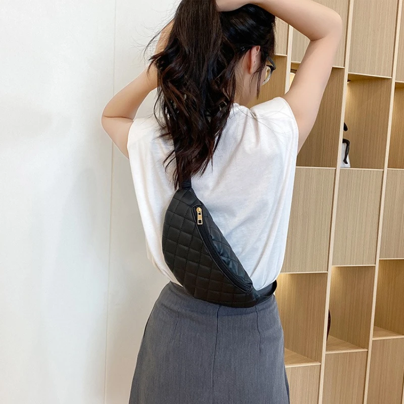 

Fashionable quilted fanny pack, simple and stylish PU leather chest bag