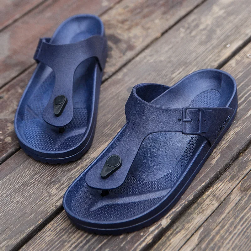 Summer Fashion Mens Flip Flops Leather Men Slippers Outdoor Sandals Breathable Male Garden Shoes Comfortable Men Beach Shoes