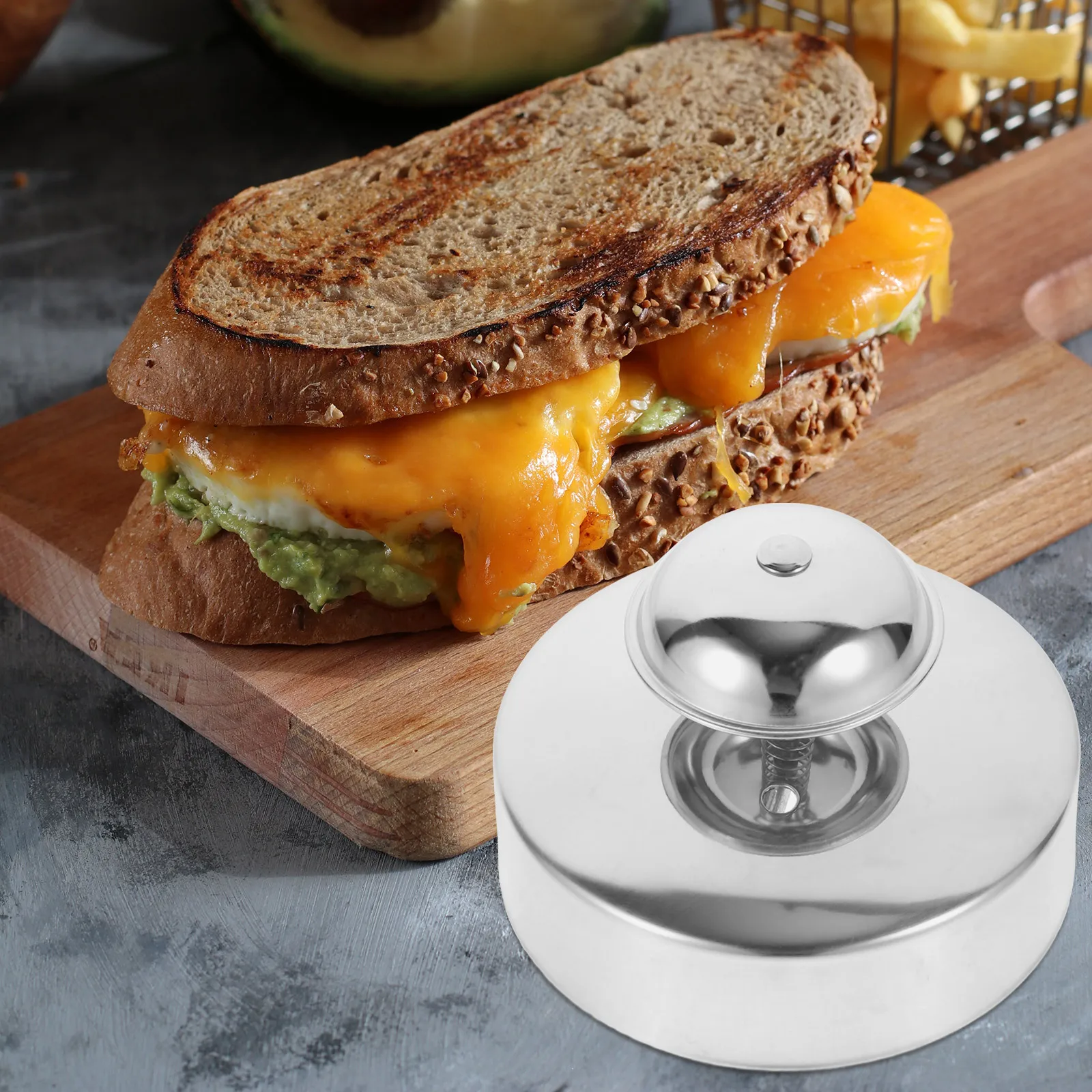 

Stainless Steel Sandwich Press with Integrated Sealing and Cutting for Toast Bread Pocket Sandwich Maker Nonstick Reusable Food