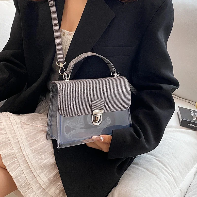 

Fashionable Trendy Tote Bag for Women Large Capacity Solid Color Commuter Use for Stylish Leisure and Business