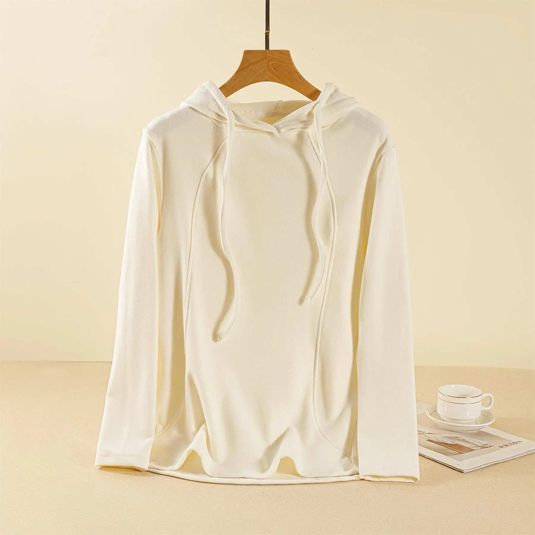 مزدوجة الوجهين Brued طويلة Sve مقنعين تي شيرت المرأة عادية Sle فضفاضة تناسب ألف خط صورة ظلية نسيج البوليستر