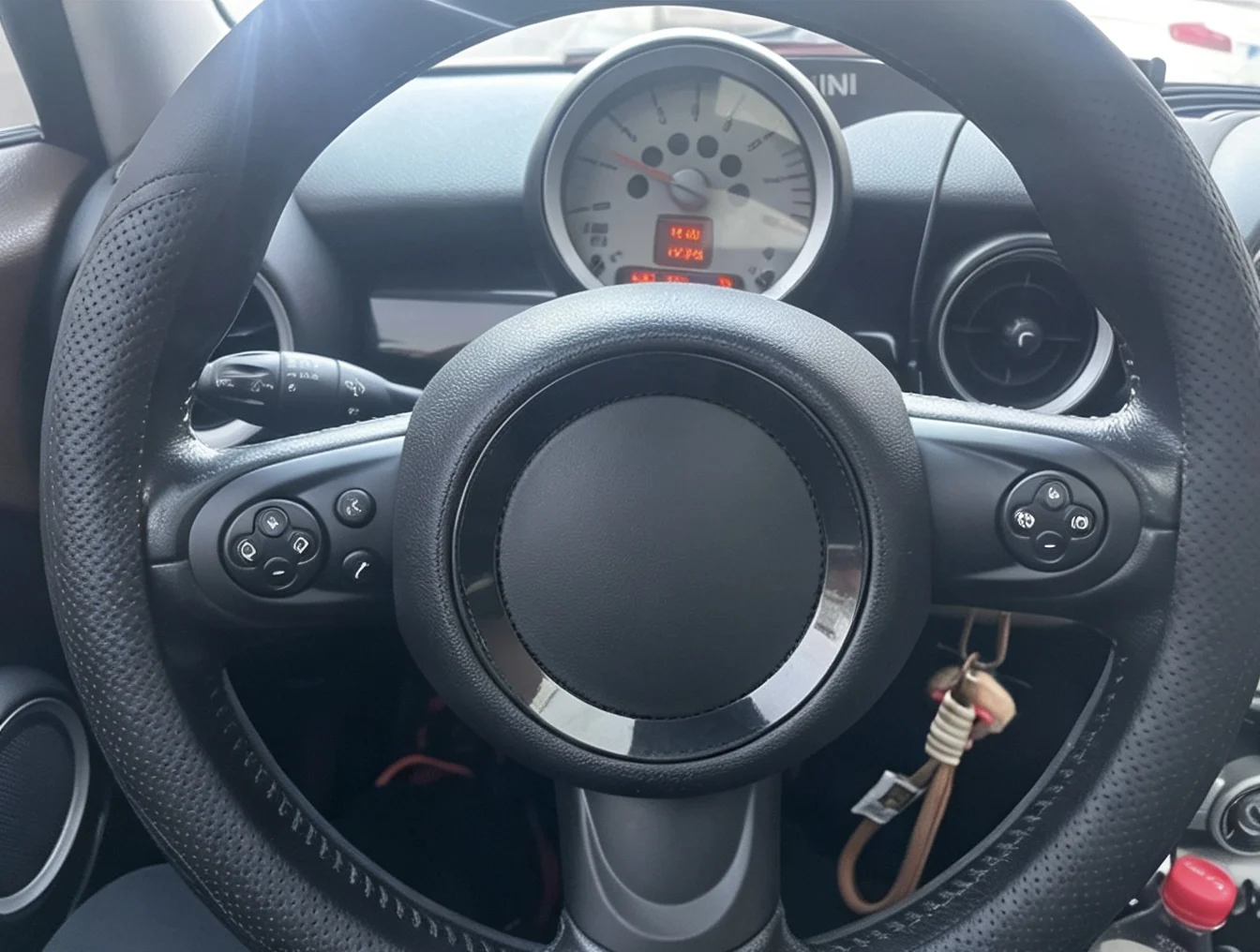 Steering Wheel Multi-function Button Replacement for Mini R55 R56 R57 R58 R59 R60 R61, Car Interior Accessories Control Switch