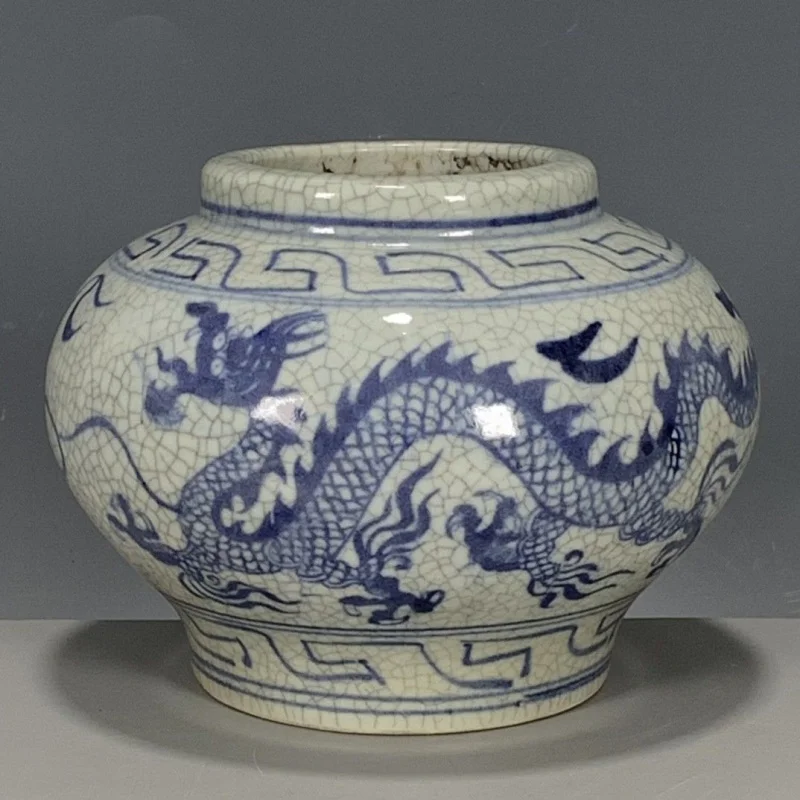 Antique Collection Old Goods European Backflow Porcelain Mingxuan Derman Gracked Glaze Blue and White Hand Drawn Dragon Pattern