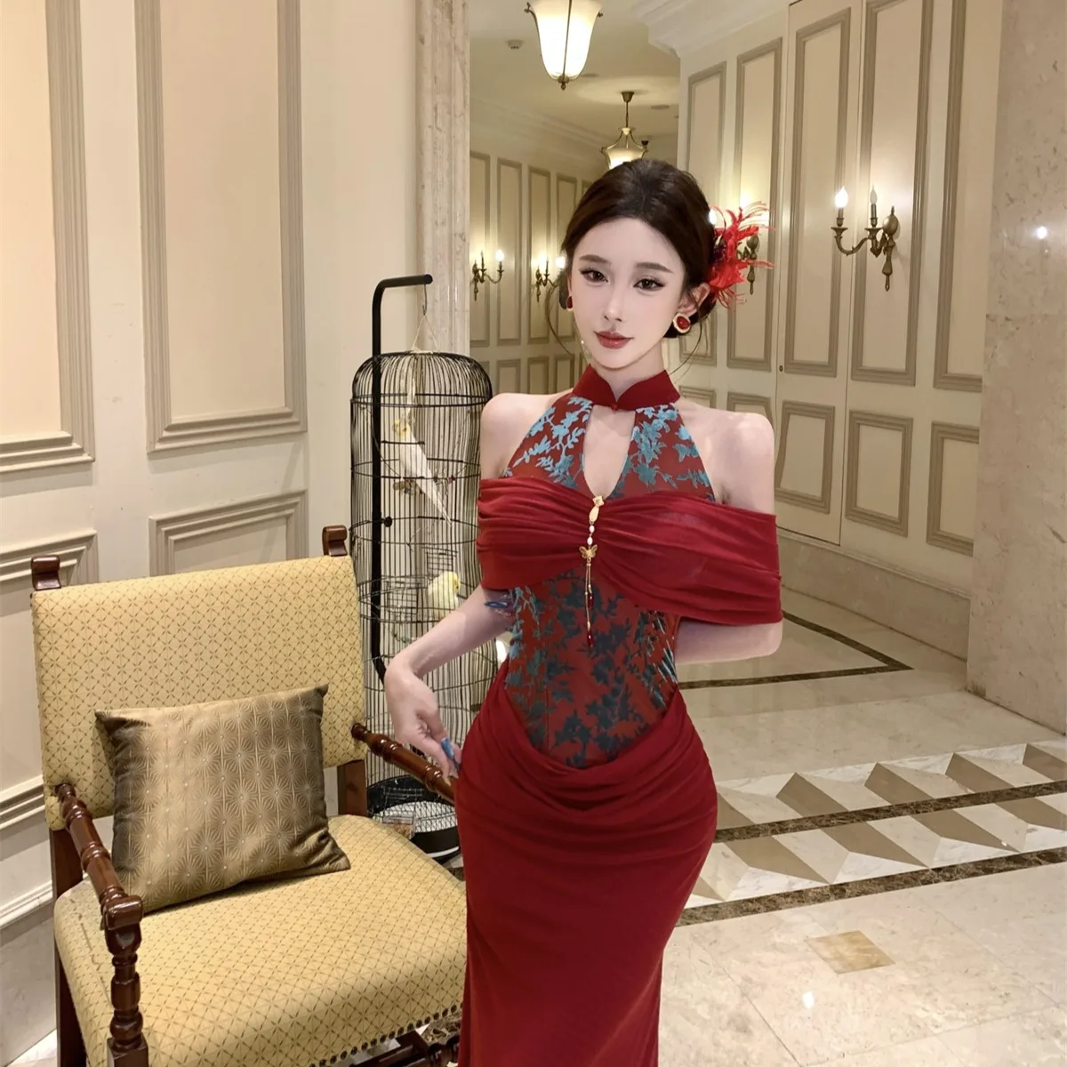 Vestido Longo de Veludo com Efeito Emaecedor, Estilo Chinês, Gola Alta, Saia em Cauda de Peixe com Cintura Ajustável para M...