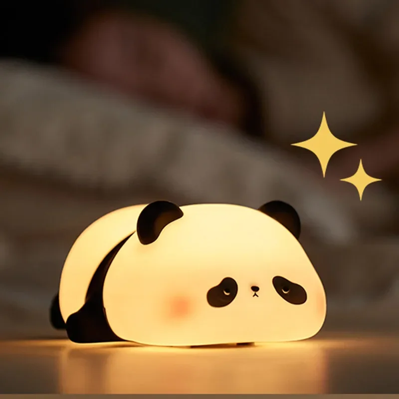 ใหม่ Mini Panda Small Night Light ห้องนั่งเล่นสร้างสรรค์น่ารัก Panda Pat 3 ความเร็วปรับแสงเดสก์ท็อปตกแต่งของขวัญการ์ตูน