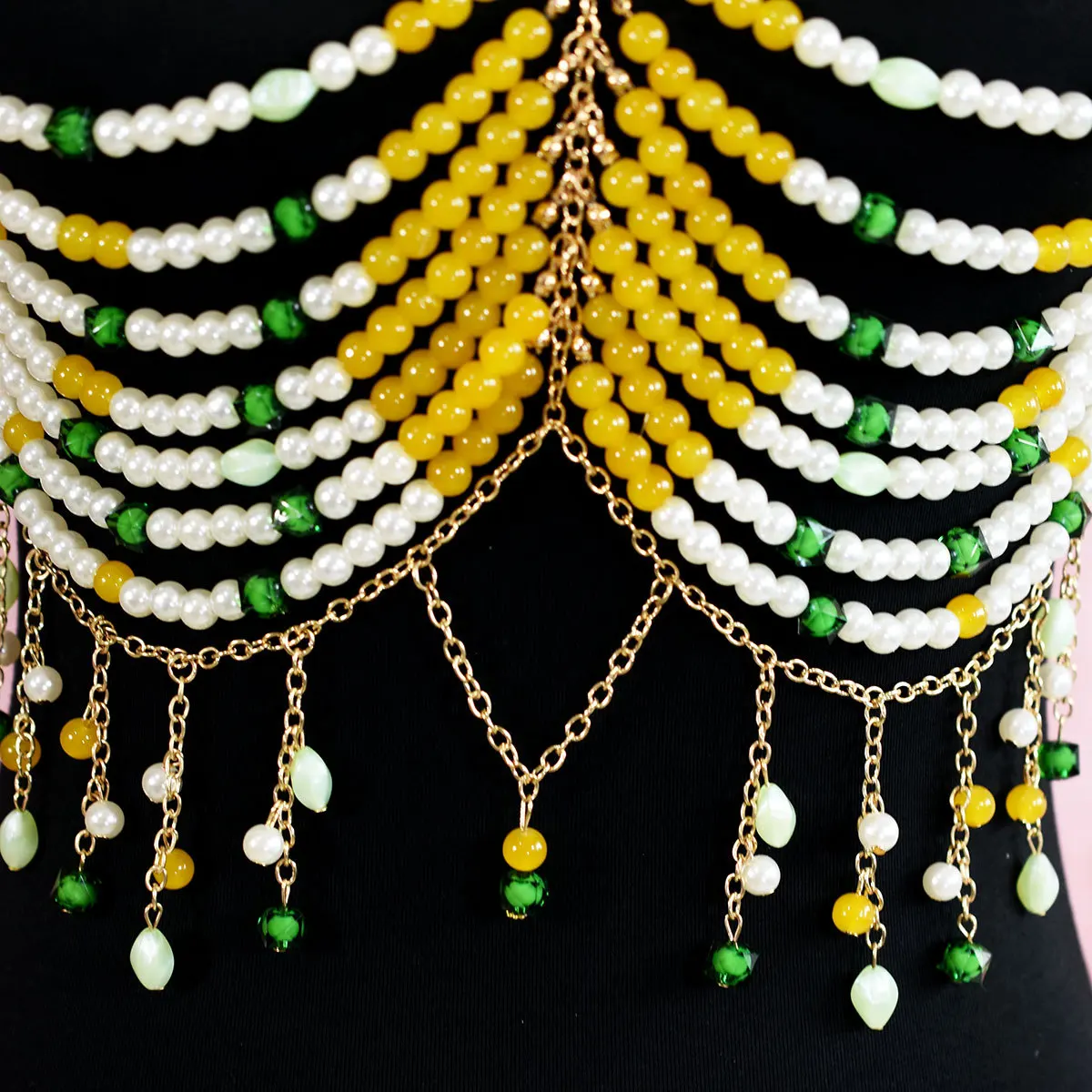 Sujetador con cuentas de colores mezclados, joyería de cadena, Tops cortos de Bikini, gafas de fiesta de espectáculo de lujo, Tops con cuentas, cadena corporal Sexy para mujer