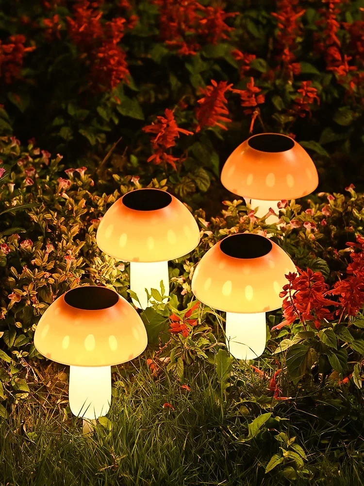 Solar Mushroom Small Night Lamp Outdoor Courtyard Garden Balcony Layout New Lawn Waterproof Landscape Ornamental Festoon Lamp