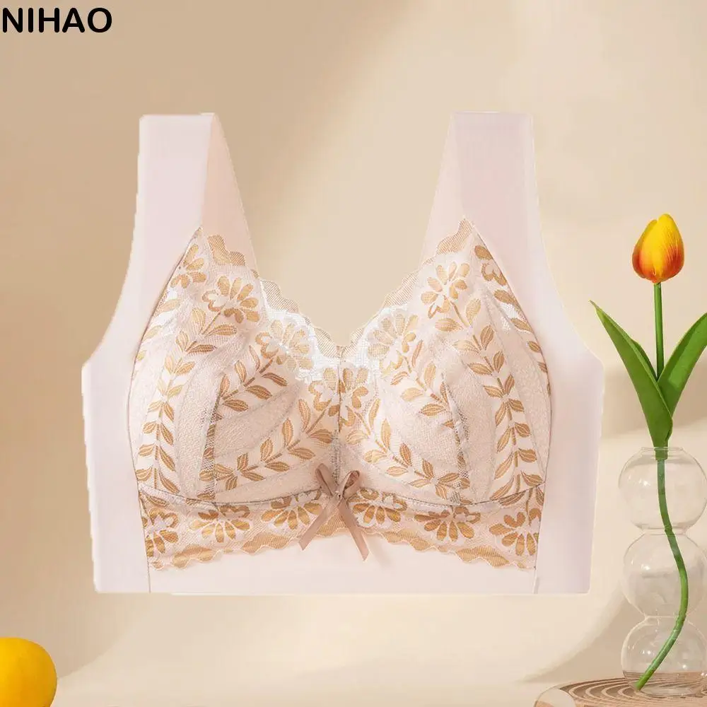 Sweet Leaf Flower Lace Deep V Bras Big Cup Shockproof Seamless Push Up Bras Gathered Breasts Lingerie Wireless Bras Girls