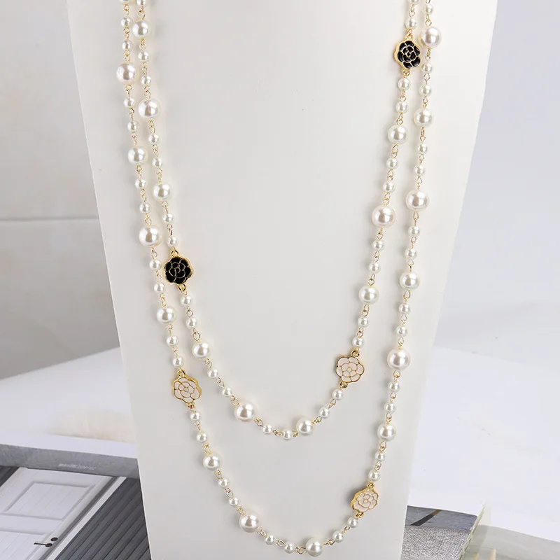 2024 New Simulated Pearl Long Necklace For Women Classic Rose Sweater Chain