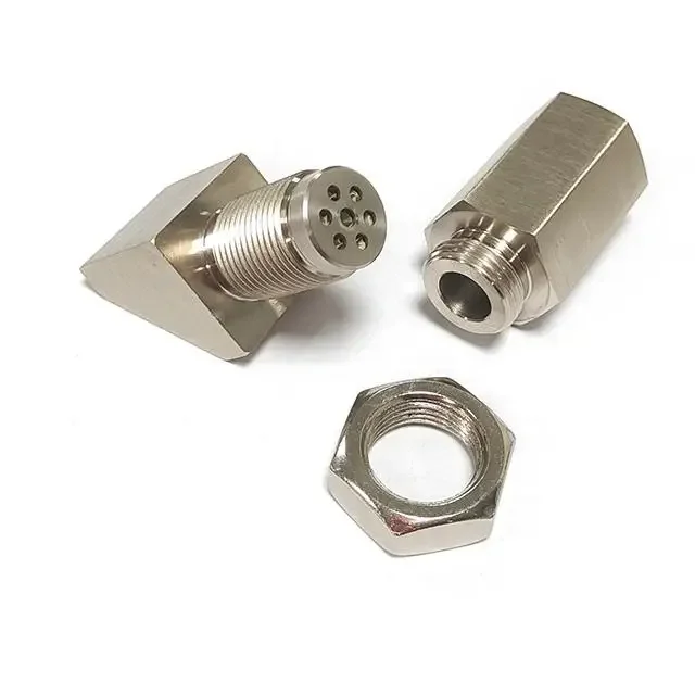 Universal Fitment 135-Degree Automotive Oxygen Sensor M18X1.5 Connector for Car Modification