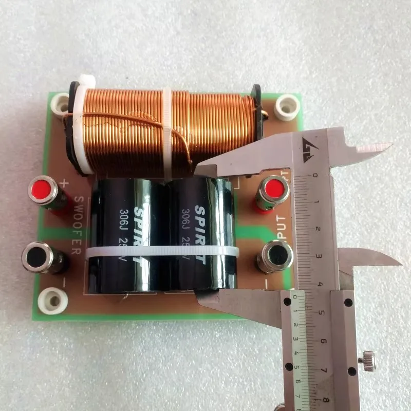 SOTAMIA 1PCS ซับวูฟเฟอร์เฉพาะตัวแบ่งความถี่ 1000W ซับวูฟเฟอร์พลังงานสูงพิเศษตัวแบ่งความถี่ลำโพงเสียง