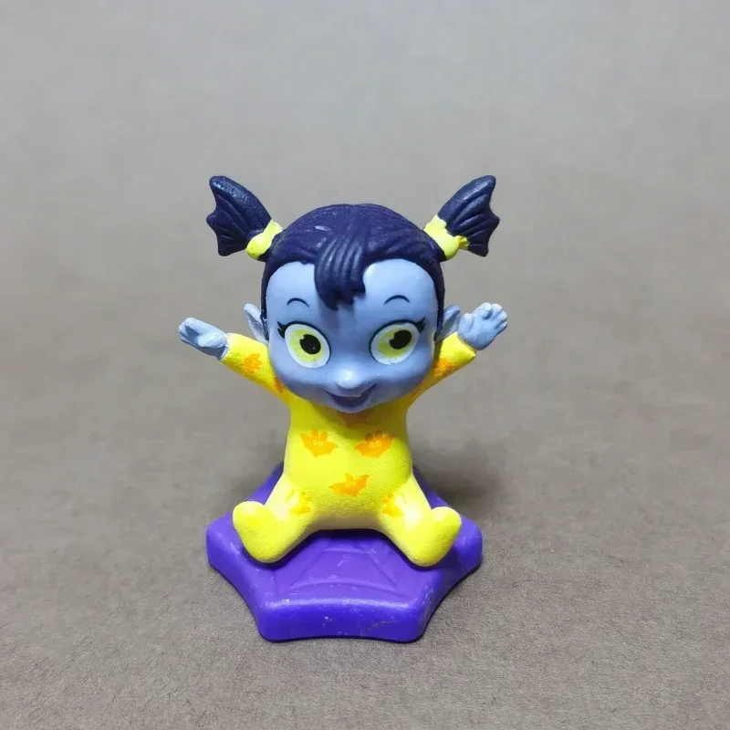 Фигурки героев Диснея Vampirina Hauntley, девочка вампира, милые Canine, настольное украшение, коллекционные игрушки, детские подарки