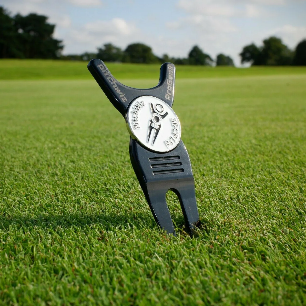 Multifunctional Golf Divot Tool Pitch Fork Club Support Stand Green Turf Repair Four in One Gift Box Gift