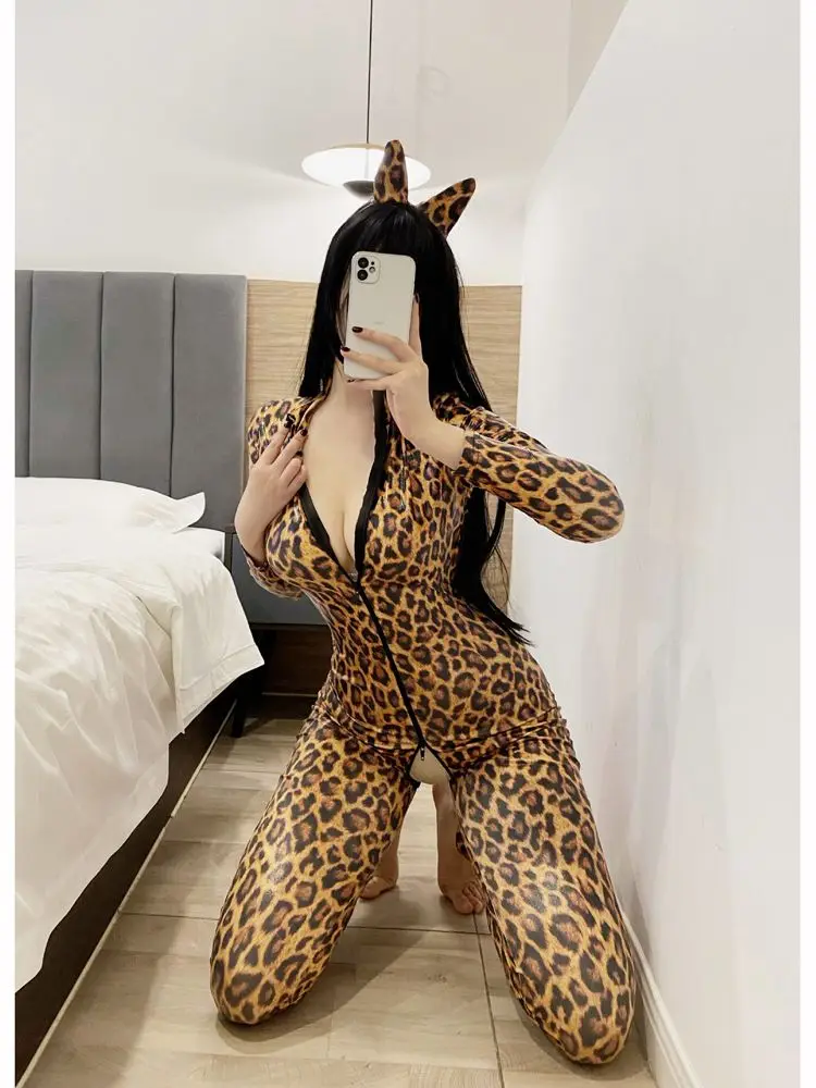 Leopard Shiny PU Leather Catsuit Cosplay Outfit Leotard Two Way Zipper Open Crotch Bodysuit Hot Sexy Clubwear Conjoined Jumpsuit