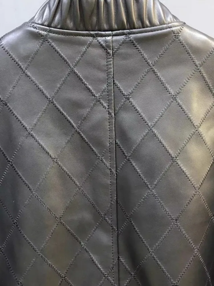 本物のシープスキン英国スタイルの女性のジャケットひだ人形の襟菱形グリッドシングルブレスト本革アウター秋コート