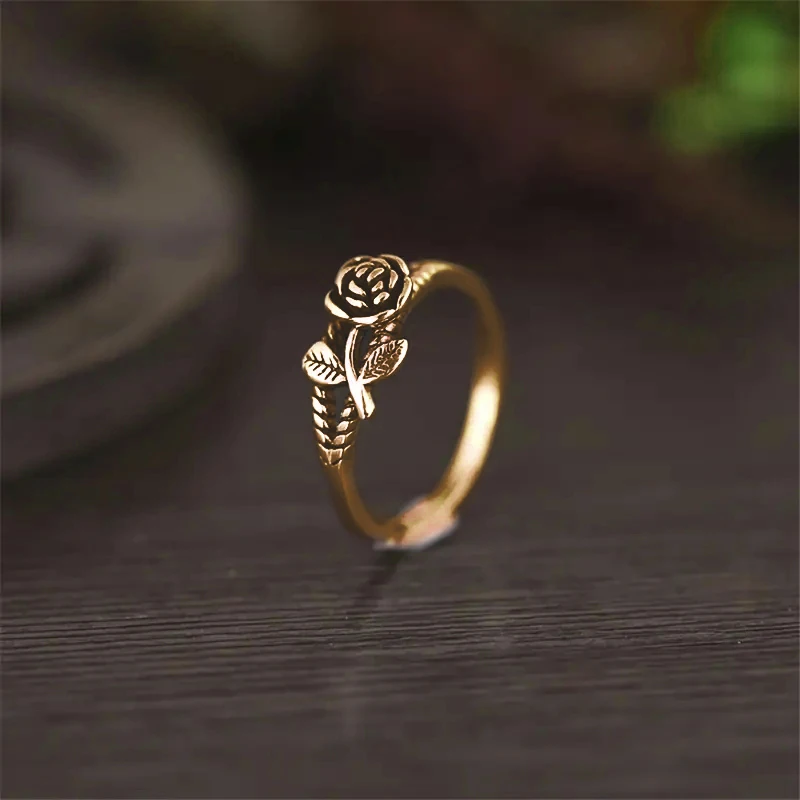 Huitan Vintage Rose Rings Women Exquisite Flower Shaped Metal Rings Daily Wear Aesthetic Accessories Party Ancient Retro Jewelry