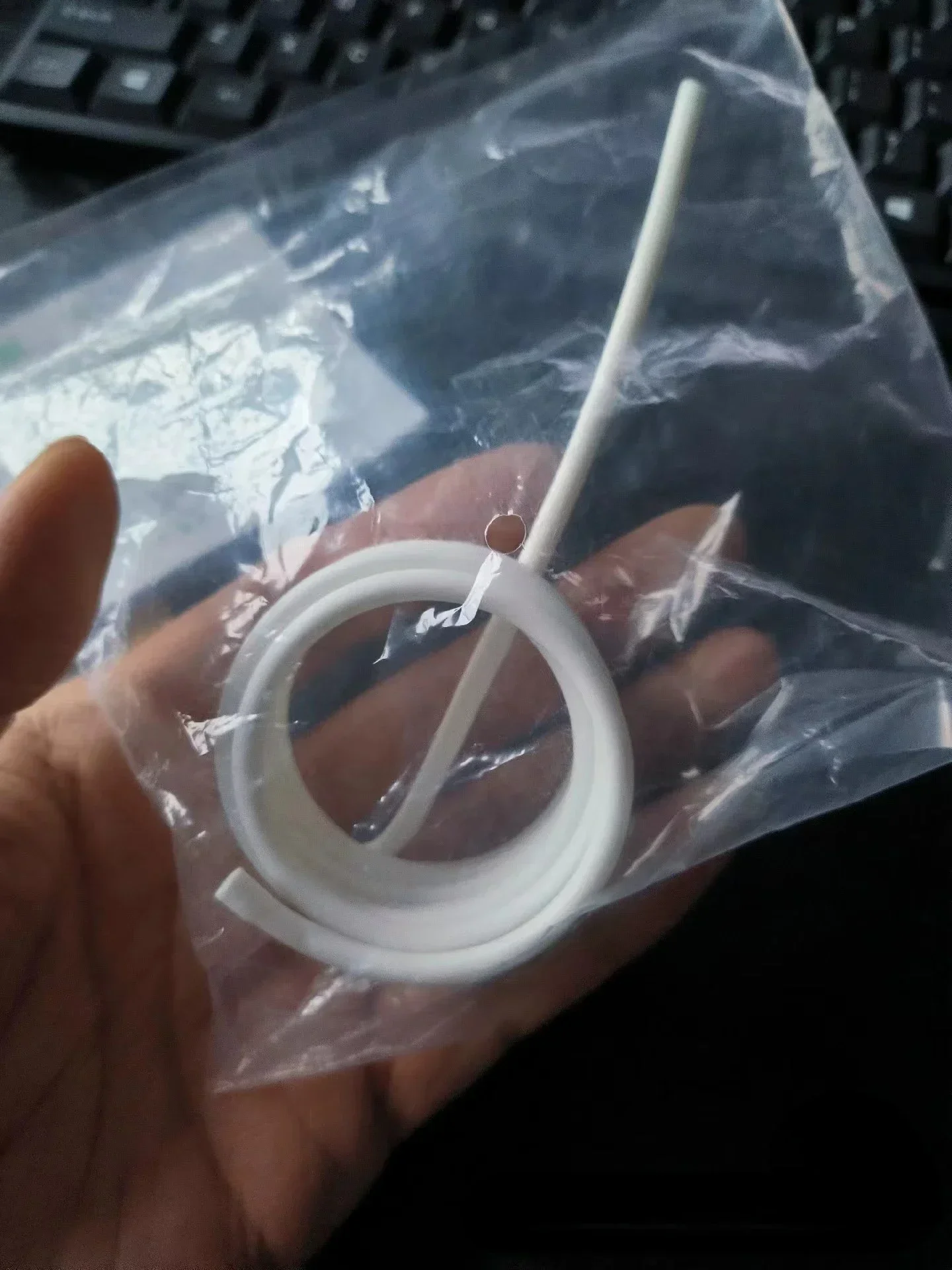 

Аксессуары для ремонта жестких шлангов для ирригаторов Waterpik, Braun, Oral-B, Panasonic, универсальные для различных брендов.
