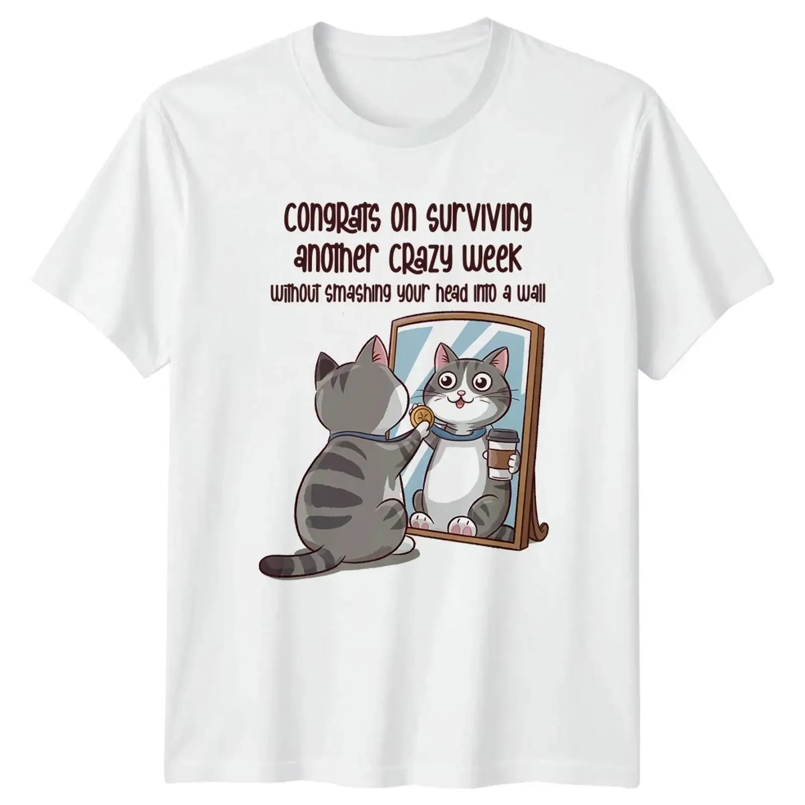 T-shirt humoristique pour les amoureux des chats, avec message de félicitations pour la survie d'un autre fou, cadeau vintage élégant et délavé