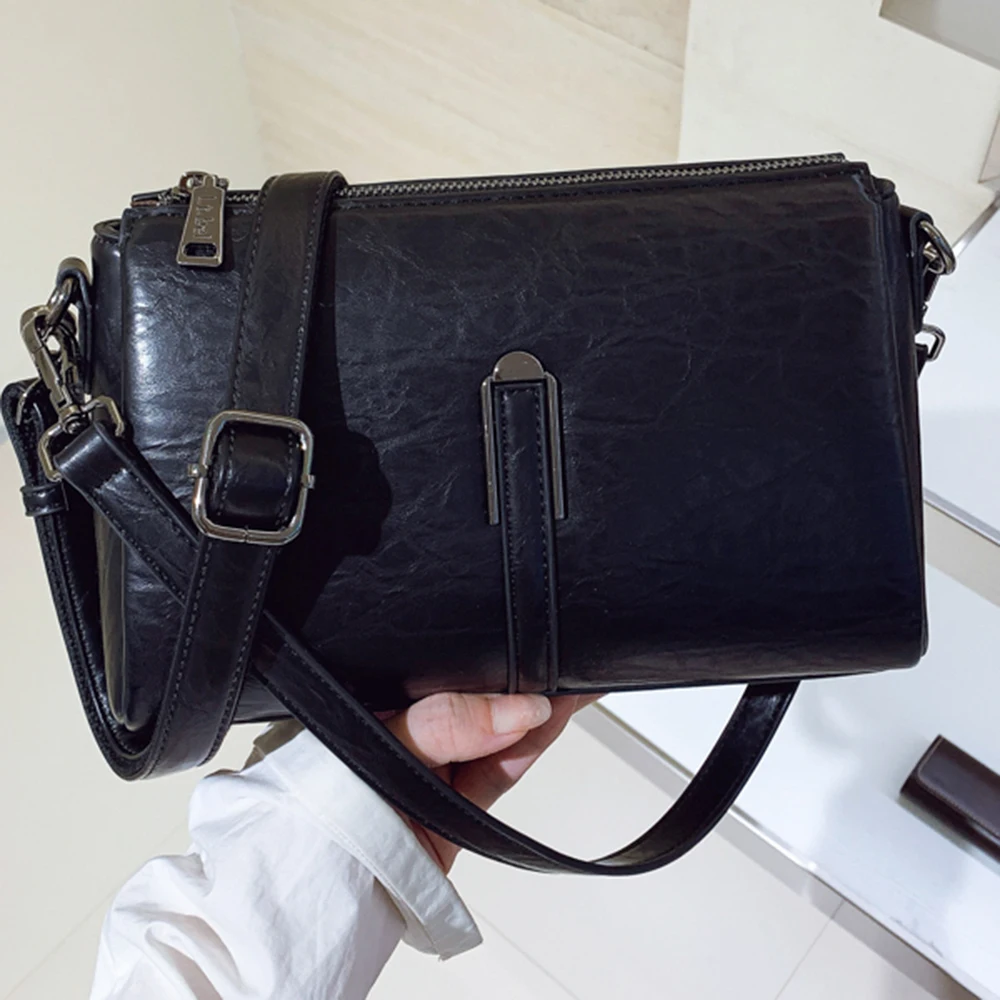 

Soft PU Leather Crossbody Bag Autumn Winter Retro Small Square Bag for Women New Fashion Versatile Single Shoulder Underarm Bag