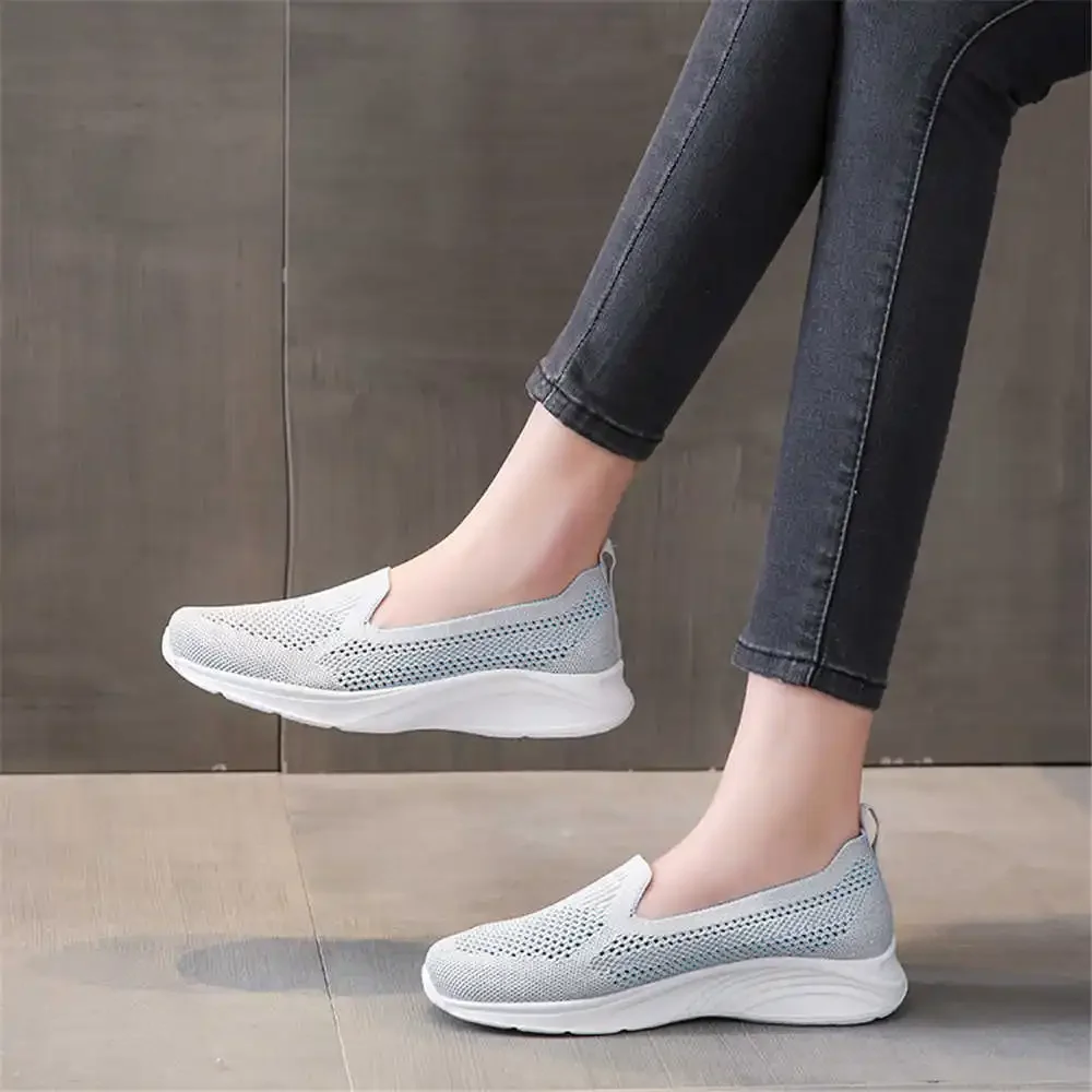 Strapless Extra Large Sizes Flats Shoes Woman Sneakers For Women 2024 New White Sapatenis Sport Expensive Shows Sneackers