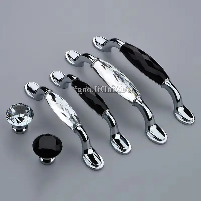 الفاخرة 10 قطعة الأثاث الكريستال الأوروبي يسحب مقابض مقابض أدراج خزانة خزانة خزانة مضمد خزانة مشروبات الباب يسحب