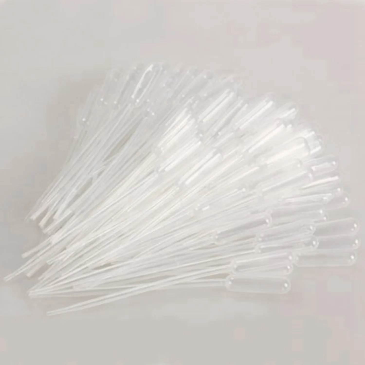 A94E-200PCS ماصات متدرجة قطارة بولي إيثيلين (0.2 مل و 0.5 مل)