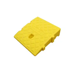 Bir garajdaki 6 büyük satış rampası-no. 1