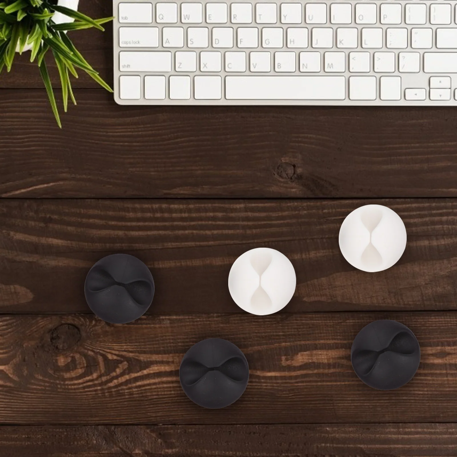 

20Pcs Data Cable Clips USB Cord Organizer Headphone Cord Keeper Self-Adhesive Cable Management Tool for Appliances