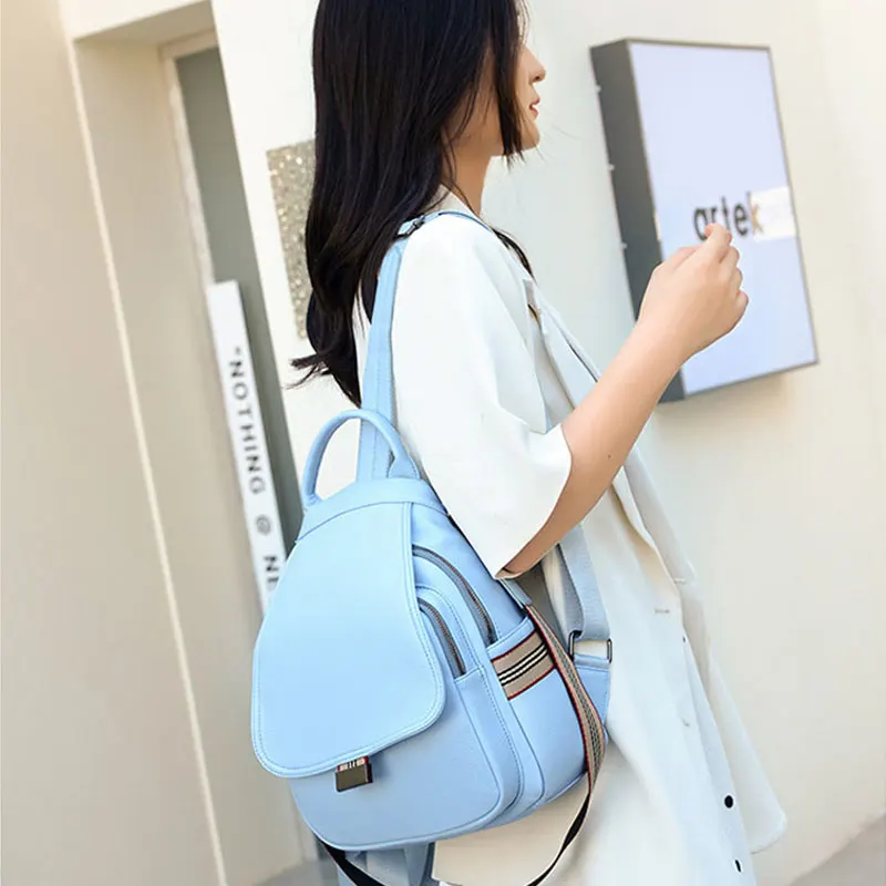 Mochila antirrobo de gran capacidad para mujer, bolso de hombro de cuero pu impermeable, estilo Simple, para viaje y ocio, novedad de 2024