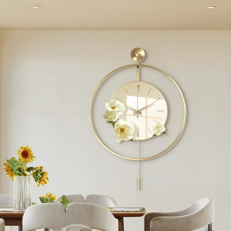 Scandinavian Minimalist Wall Clock Living Room Small Fresh Flowers Decorative Clock Dining Room Fashion Table Hanging Wall