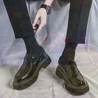 Shoes Due To Green Walking Luxury Moccasins Woman Sneakers Gold Autumn Sports On Offer Racing Sapateni Famous Brand Skor