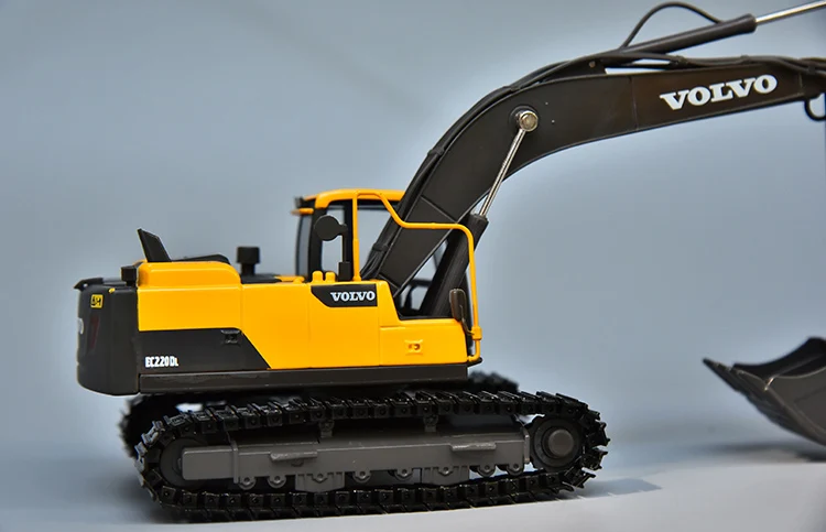 1/50 scale EC220DL Excavator Model Alloy Gifts Souvenir Toys