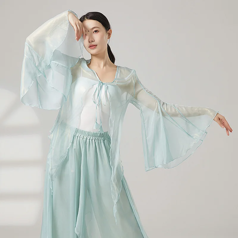 

Gradient Mesh Long Sleeve V-Neck Dance Top with Tie Design – Classical Stage Performance Costume for Women Lyrical Jazz T-shirt