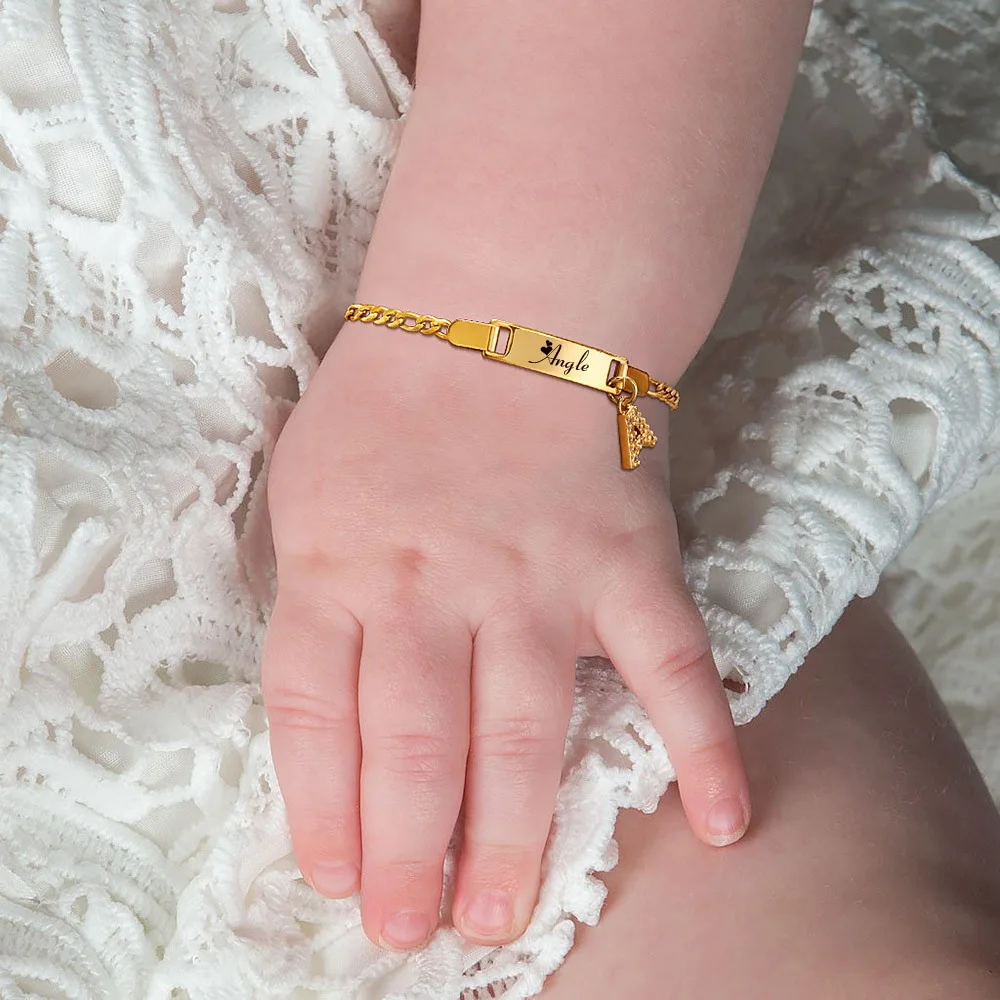 Personalized Initial Letter Charm Bracelet Boy Girls Custom Engrave Stainless Steel Name Bracelet for Baby Newbron Family Gift