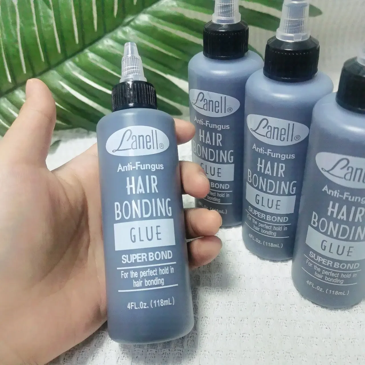 4 oz 118ml gel rambut hitam perekat super kuat, anti jamur dan gel rambut dengan daya rekat kuat, dirancang khusus untuk wig, lembut dan tidak