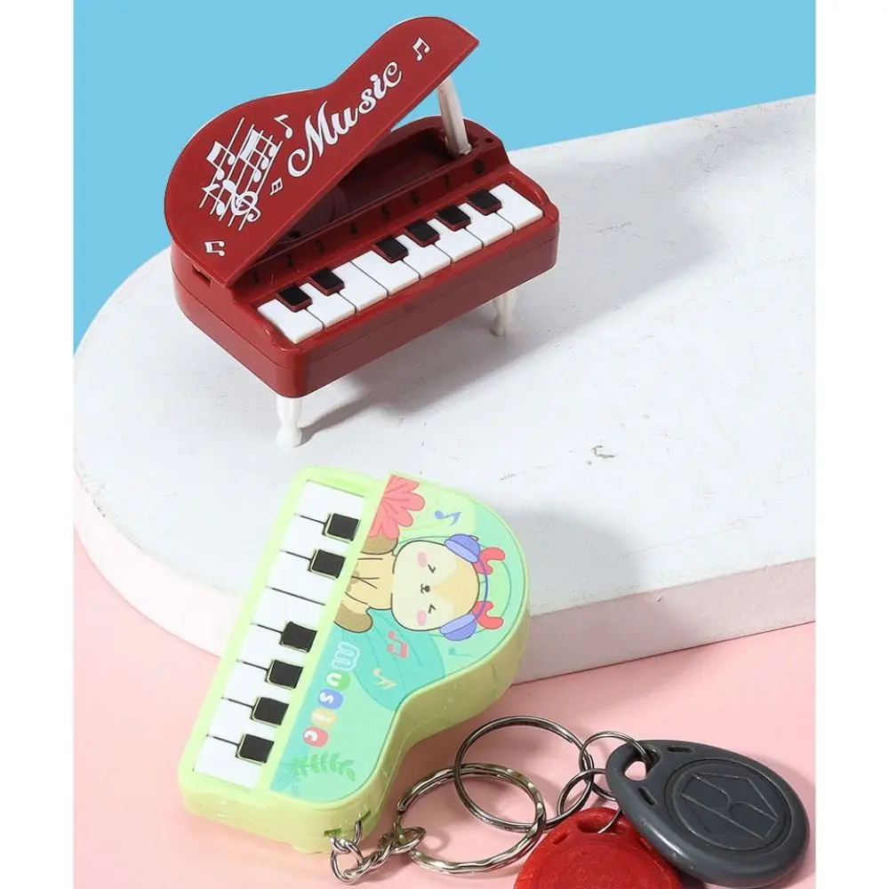 Solid Color Mini Electronic Piano Keychain Vertical Rabbit Mini Piano Key Pendant Cat Animals Musical Instrument Piano Keyring