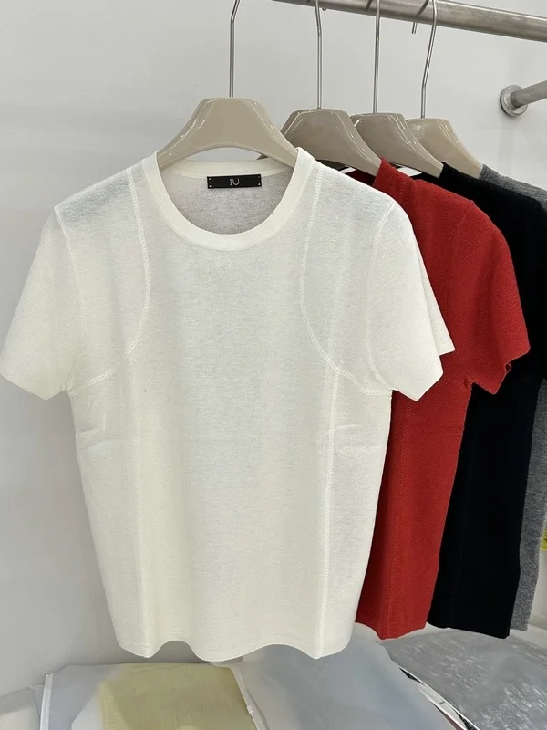 

Spring Commute Women's Knitted Woolen Sweater Pure Color Line Texture Shoulder Line Trimmed Commute Style Short Sleeve round ...