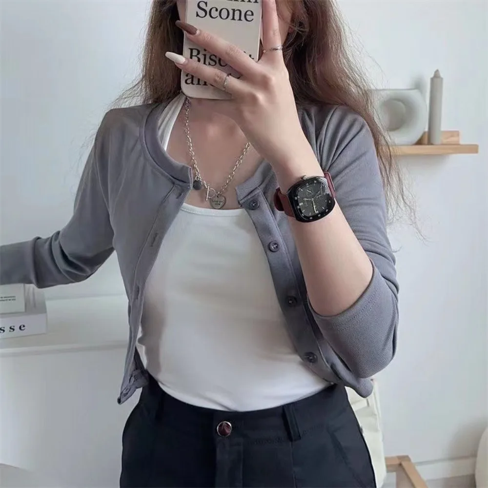 Jam tangan kuarsa elektronik modis jam tangan olahraga wanita kasual tali silikon kualitas tinggi jam tangan Dial besar untuk pria dan wanita pelajar