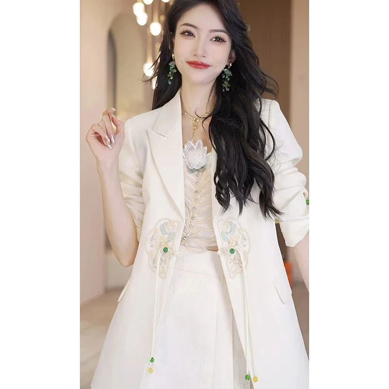 New Ladies Blazer Coat Spring Summer Chinese Style Versatile Lady Outerwear Temperament Casual Embroidery Women's Suit Jacket