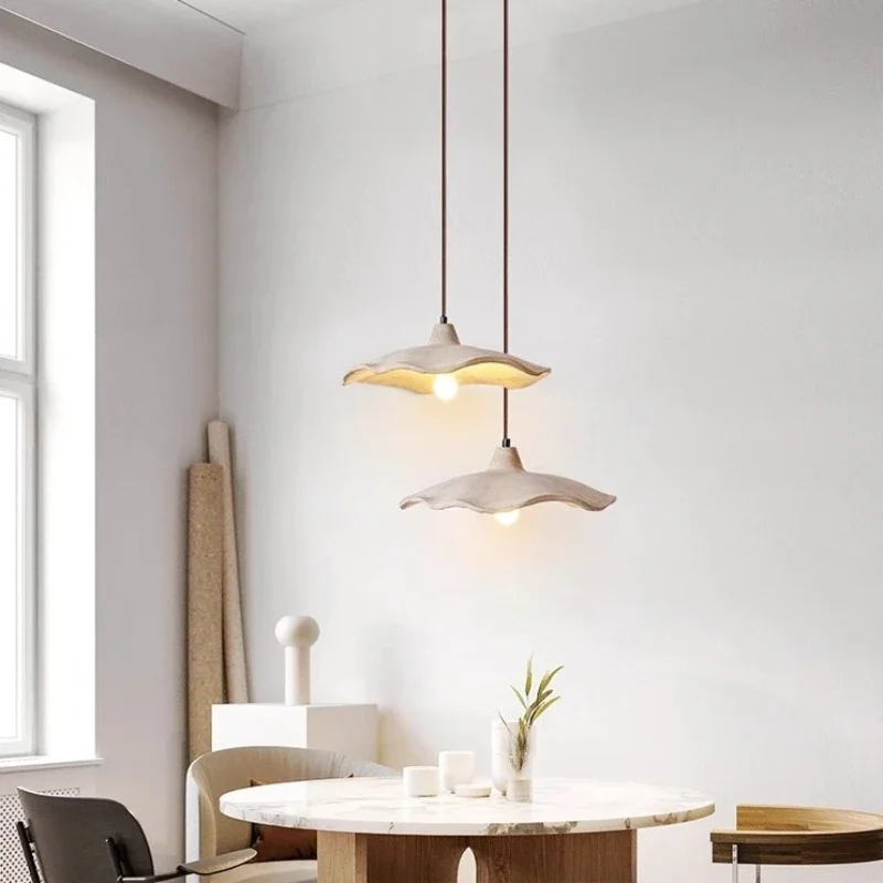 2025 Wabi-sabi نمط الاسمنت الأصفر الترافرتين شنقا خط مصابيح اليابانية مصمم الفن مطعم بار غرفة نوم علوي مصمم مصباح