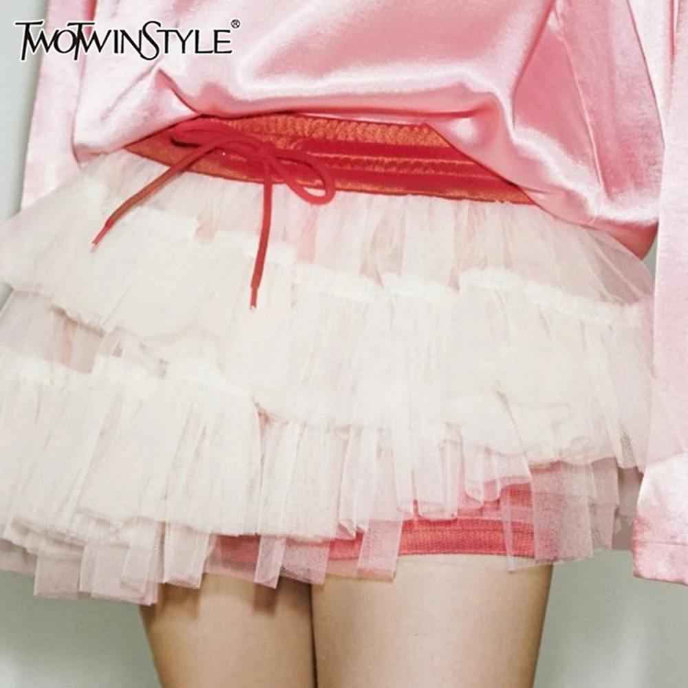 

TWOTWINSTYLE Hit Color Spliced Double Layer Mesh Skirt Female Midi Loose Versatile Sweet Women's Cake Skirts Summer New Clothing