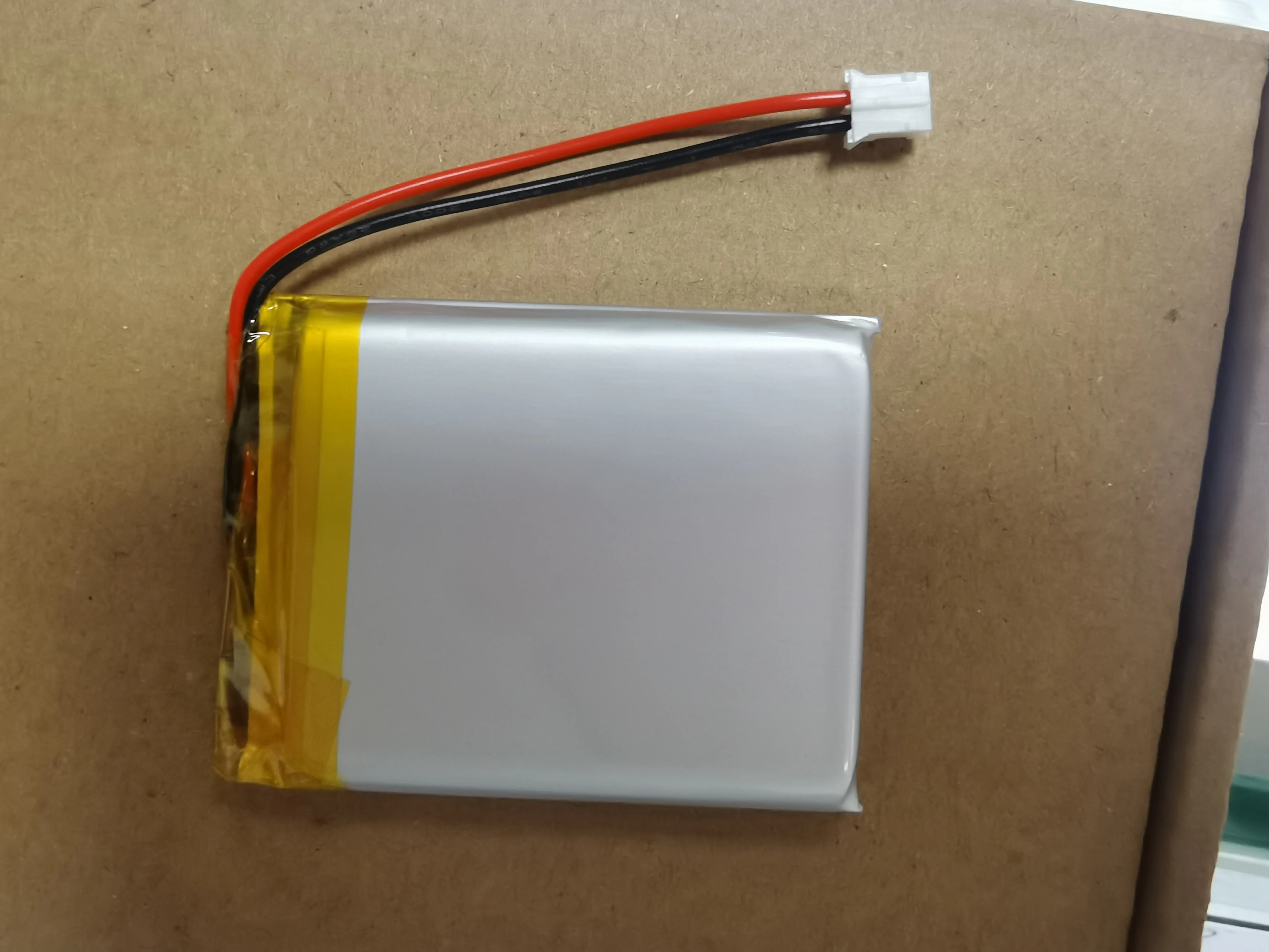 2000mah Rechargeable 3.7V 704050 Lithium Polymer Ion Battery For MOBILE POWER MP4 DVD TABLET SMART WATCH MP3 BW888200143
