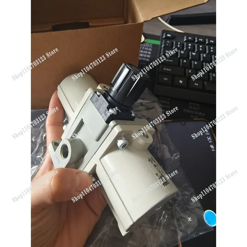 

Пневматический усилительный клапан SMC VBA10A-02 20A-03 40A-04 43A-04, цилиндр-регулятор давления, продается напрямую с завода.