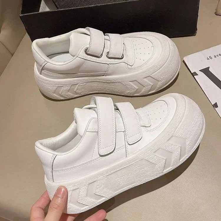 

Women's Leisure Sports Shoes White Chunky Sneakers Women Autumn Winter New Fashion Running Sneakers Casual Platform Board Shoes