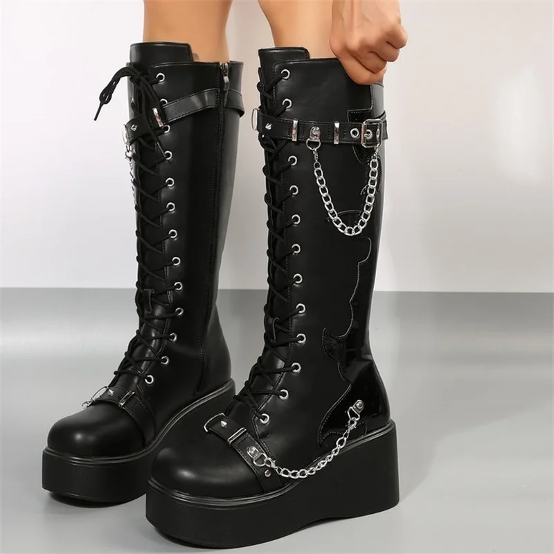 New Chain Belt Buckle Thick Bottom Elevated Short Boots for Women's European and American Dark Punk Motorcycle Boots